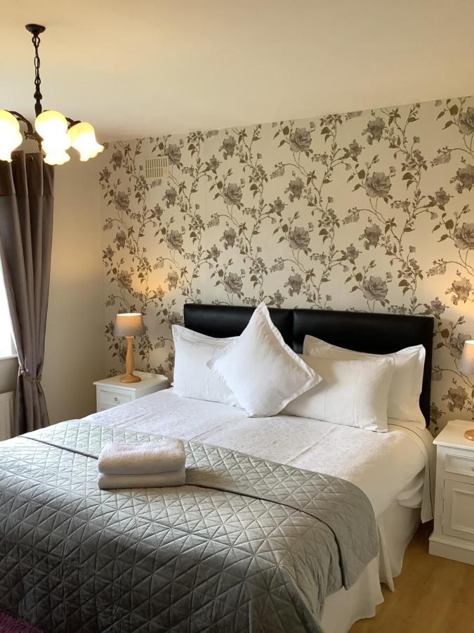 O' Sullivan'S B & B Kilclogherane エクステリア 写真